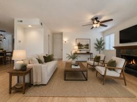 featured image of 7034 Ivy St
