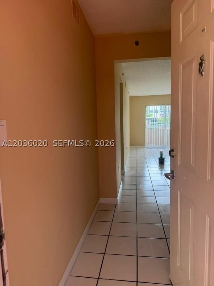600 Nw 32nd Pl #105 - Photo 3 of 17