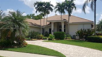 featured image of 405 Sabal Way