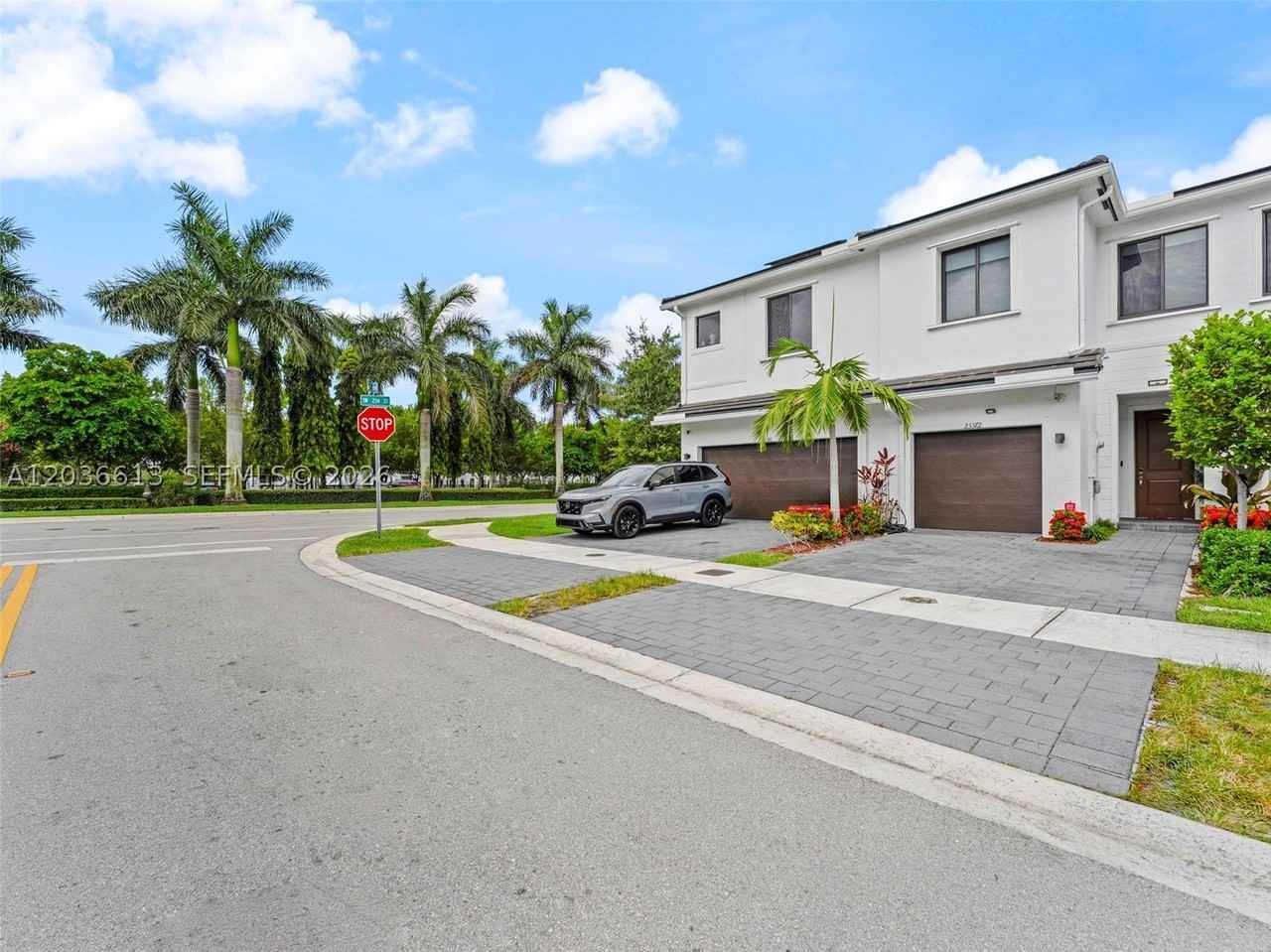 23372 Sw 110th Ct #23372 - Photo 2 of 44