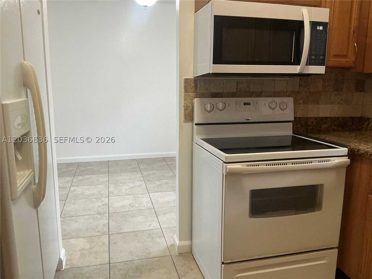 8556 Sw 210th Ter - Photo 6 of 16