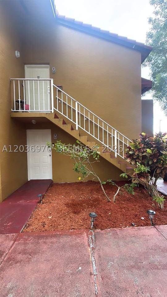 15640 Sw 80th St #G104 - Photo 4 of 22