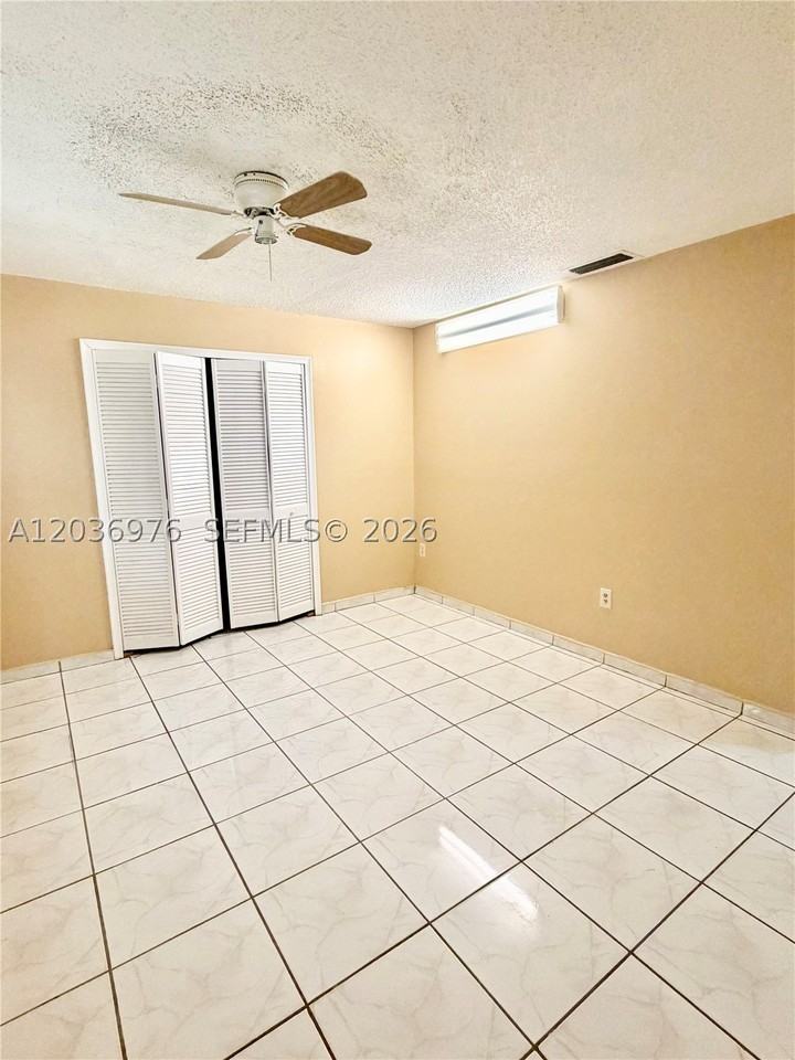 731 Nw 84th Ave - Photo 6 of 14