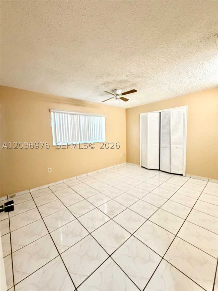 731 Nw 84th Ave - Photo 7 of 14
