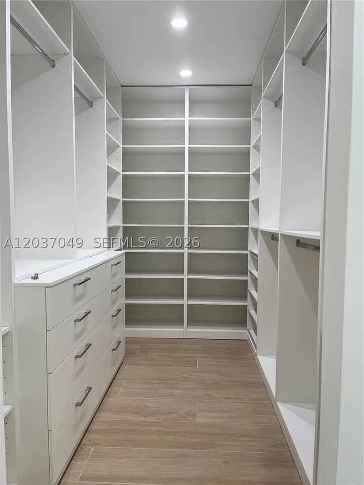 8885 Sw 76th Ter - Photo 5 of 8