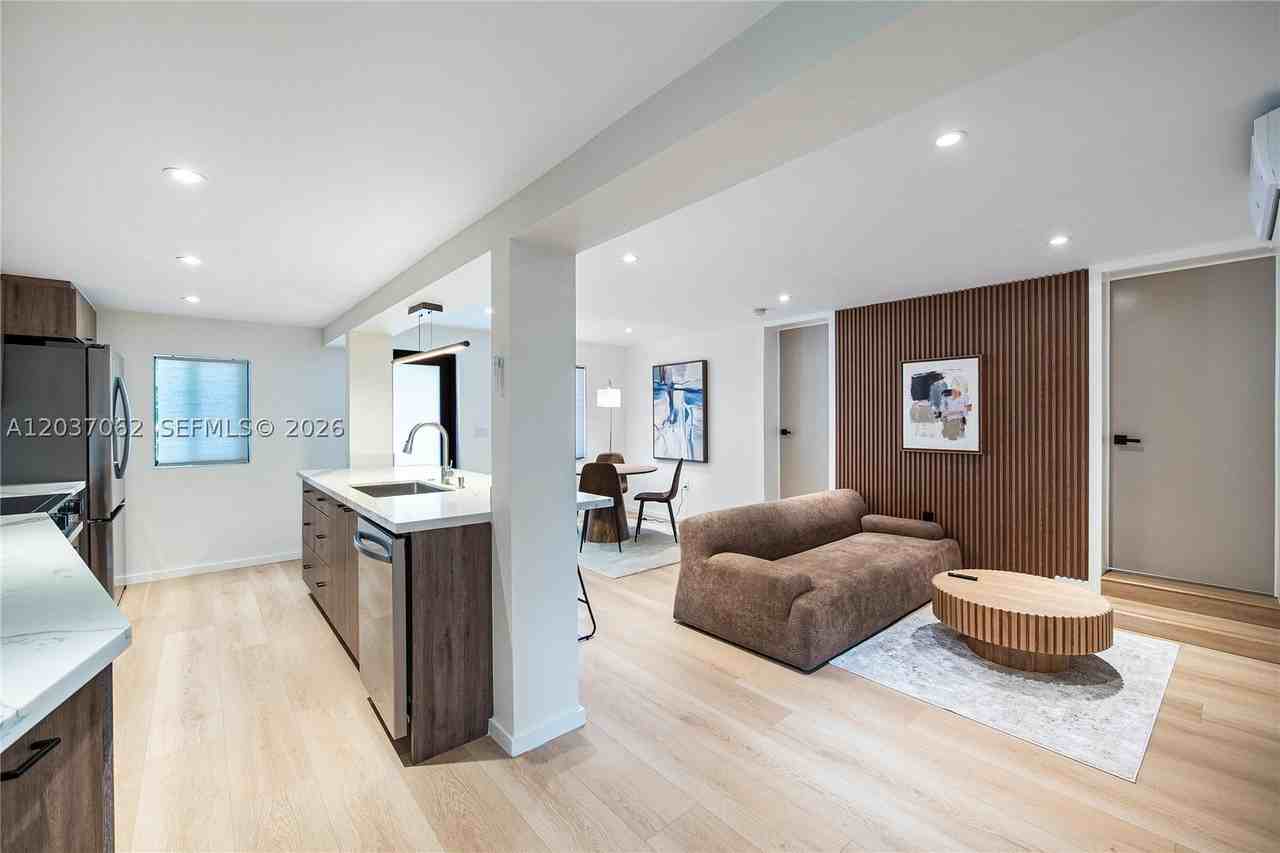 3681 Sw 3rd Ave #3681 - Photo 5 of 25