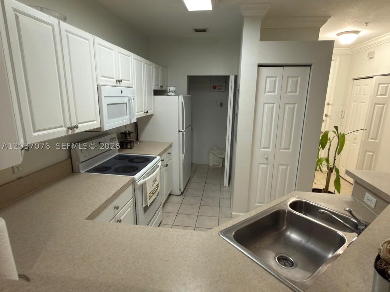 4508 Sw 160th Ave #716 - Photo 6 of 42