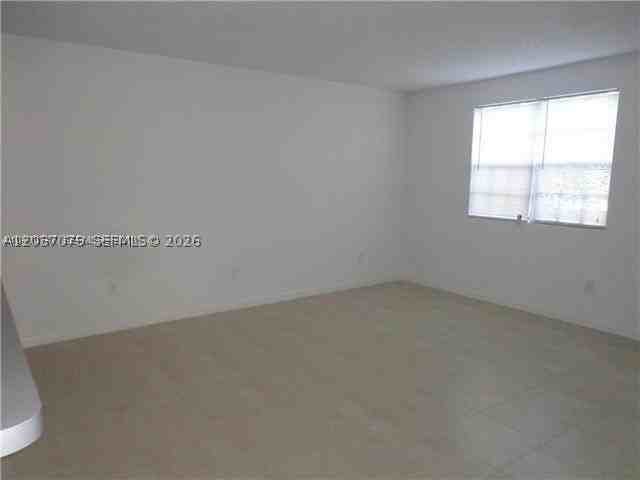 1267 Sw 46th Ave #2315 - Photo 7 of 18