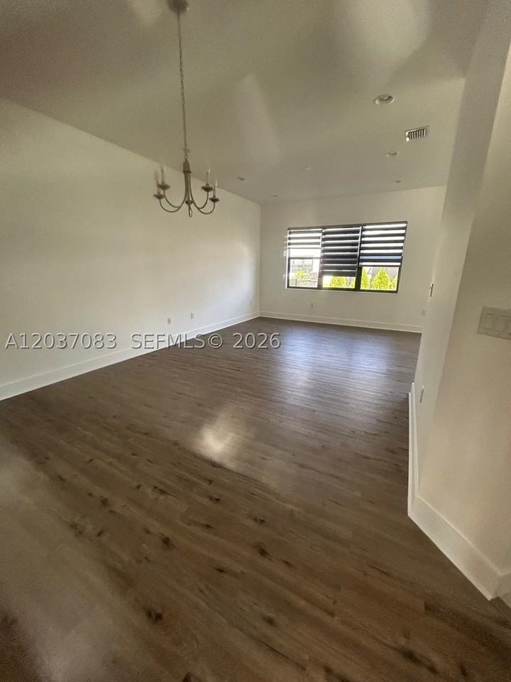 5525 Agostino Way - Photo 6 of 50