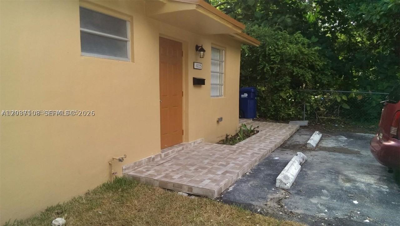 18223 Oleta Dr #18223 - Photo 2 of 11