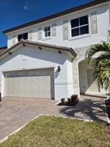 2741 Se 24th Ct - Photo 1 of 1