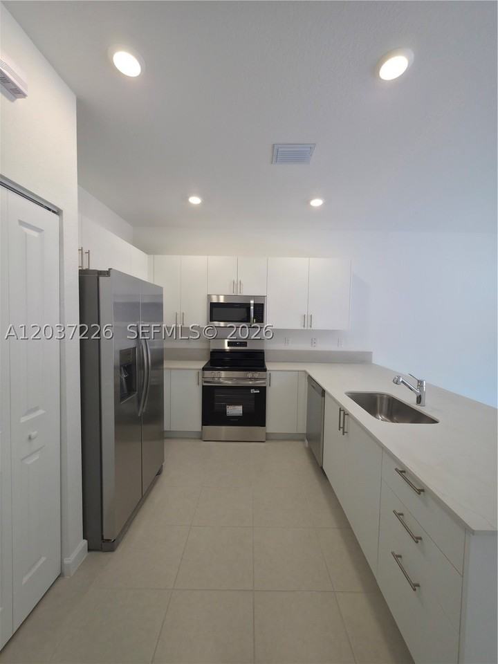 17891 Sw 356th Ter - Photo 7 of 30