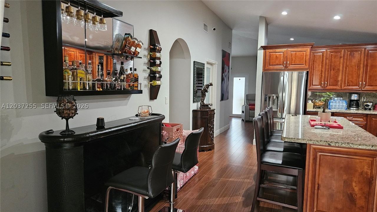 17124 Sw 143rd Pl #0 - Photo 7 of 29