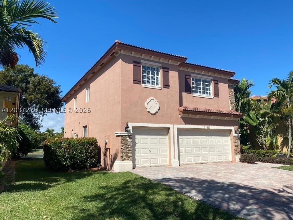 21872 Sw 95th Pl #21872 - Photo 3 of 50