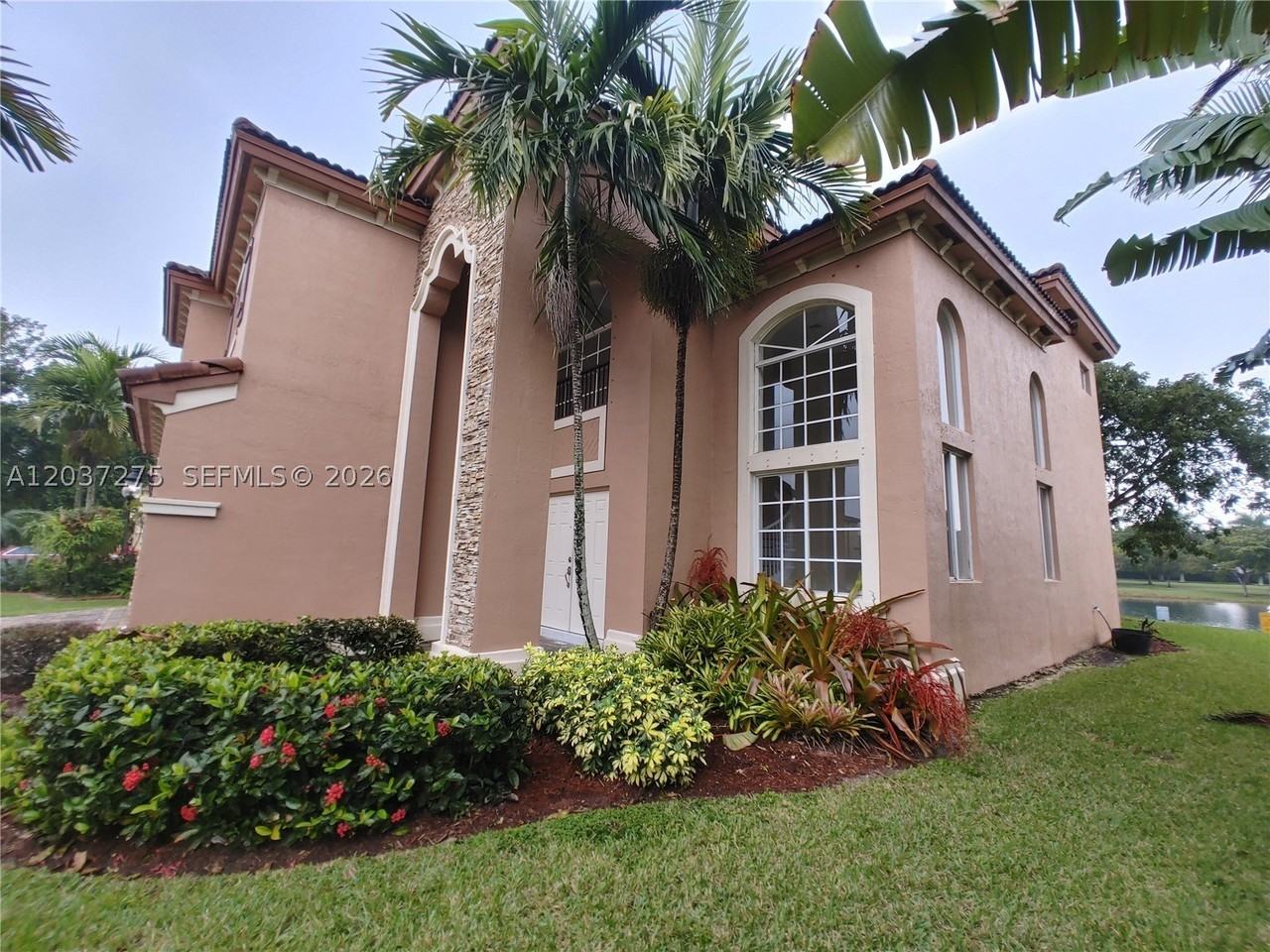 21872 Sw 95th Pl #21872 - Photo 4 of 50