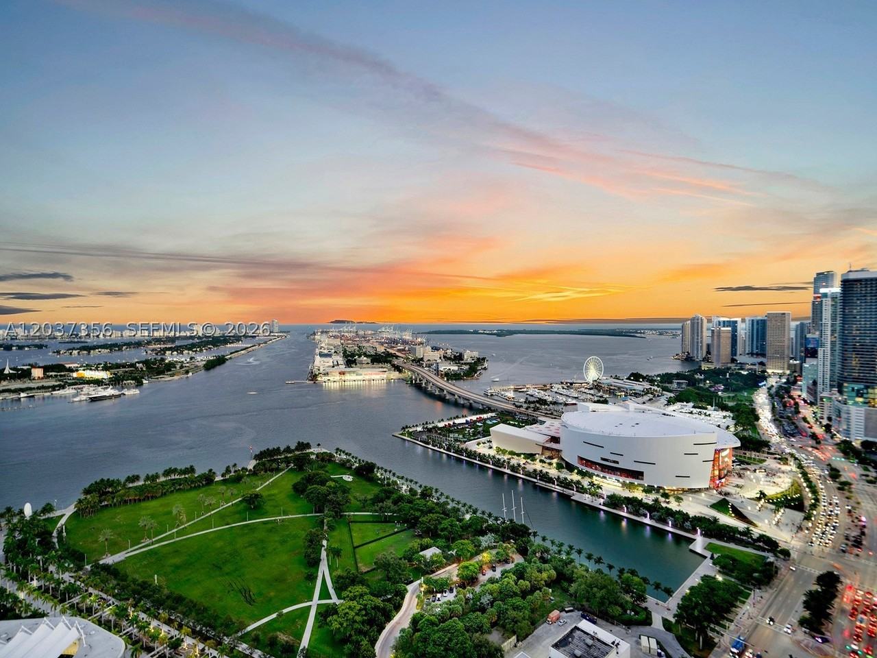 1100 Biscayne Blvd #4001 - Photo 5 of 33