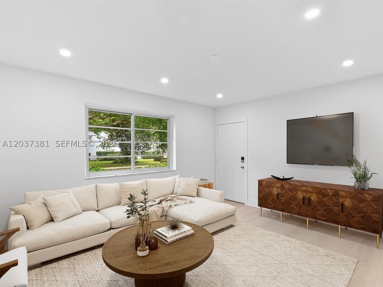 5625 Sw 80th St #113B - Photo 3 of 18