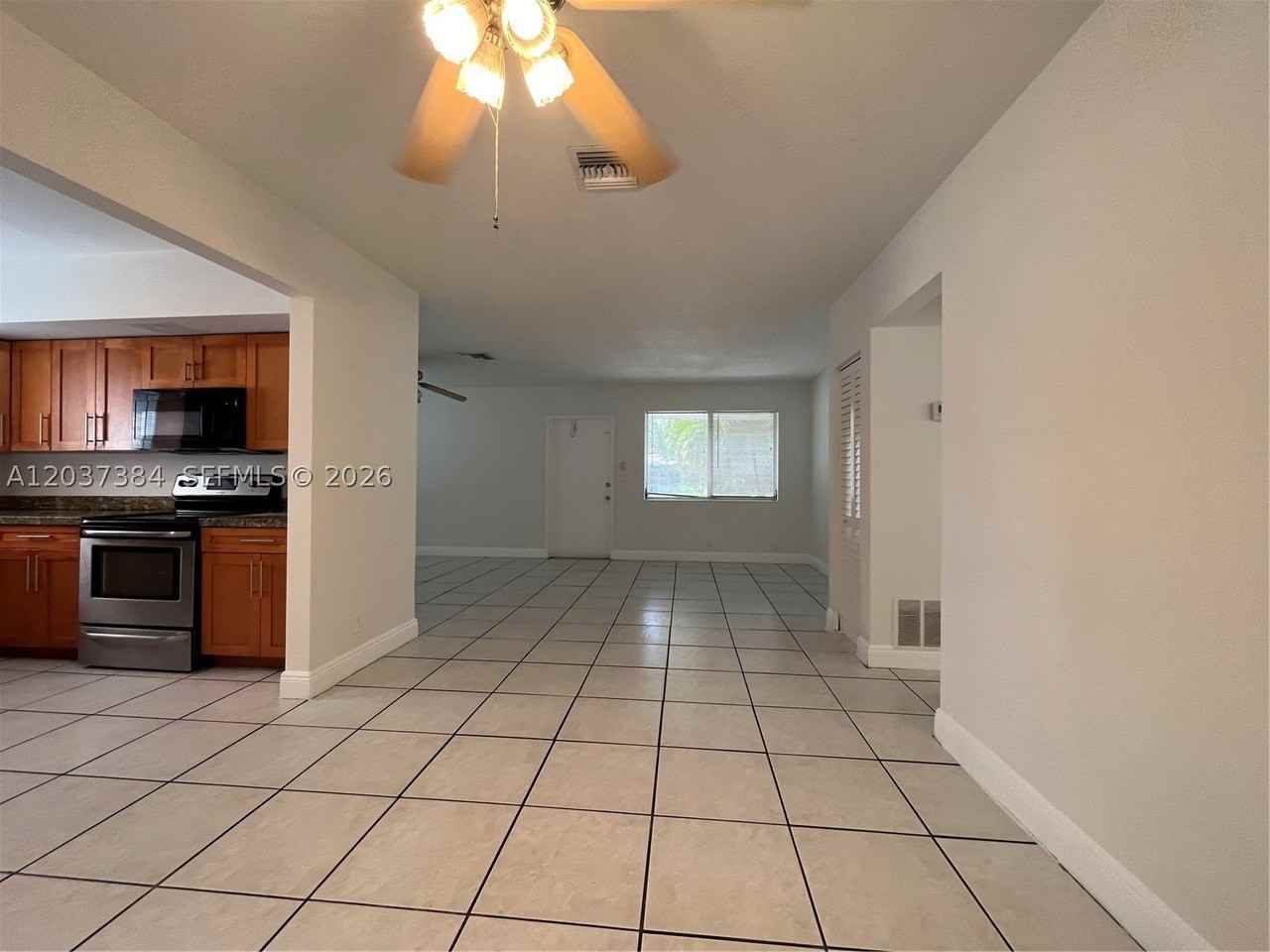 240 Nw 48th Ct - Photo 3 of 15