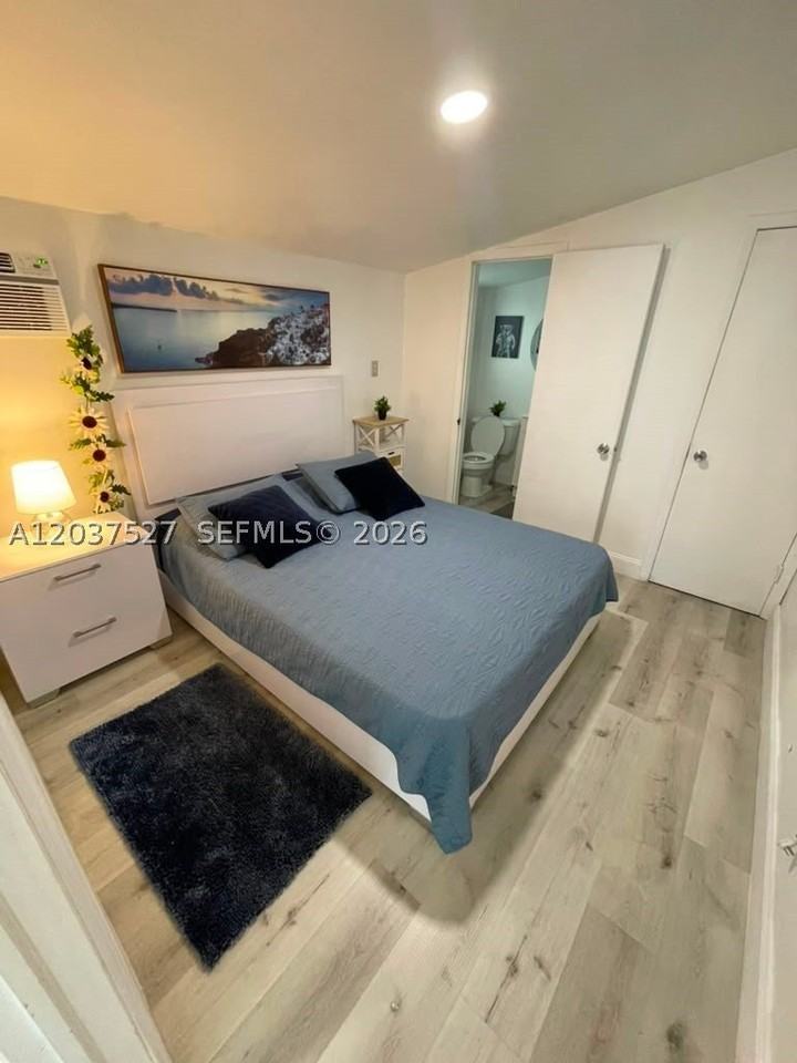 5615 Hope St #1 - Photo 5 of 10