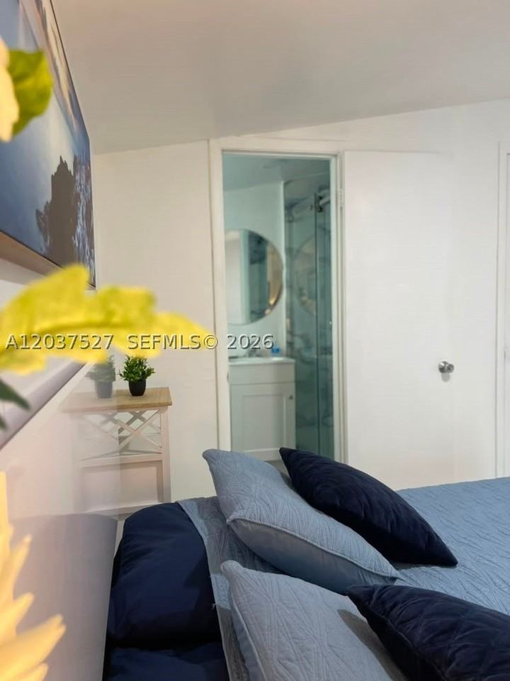5615 Hope St #1 - Photo 6 of 10