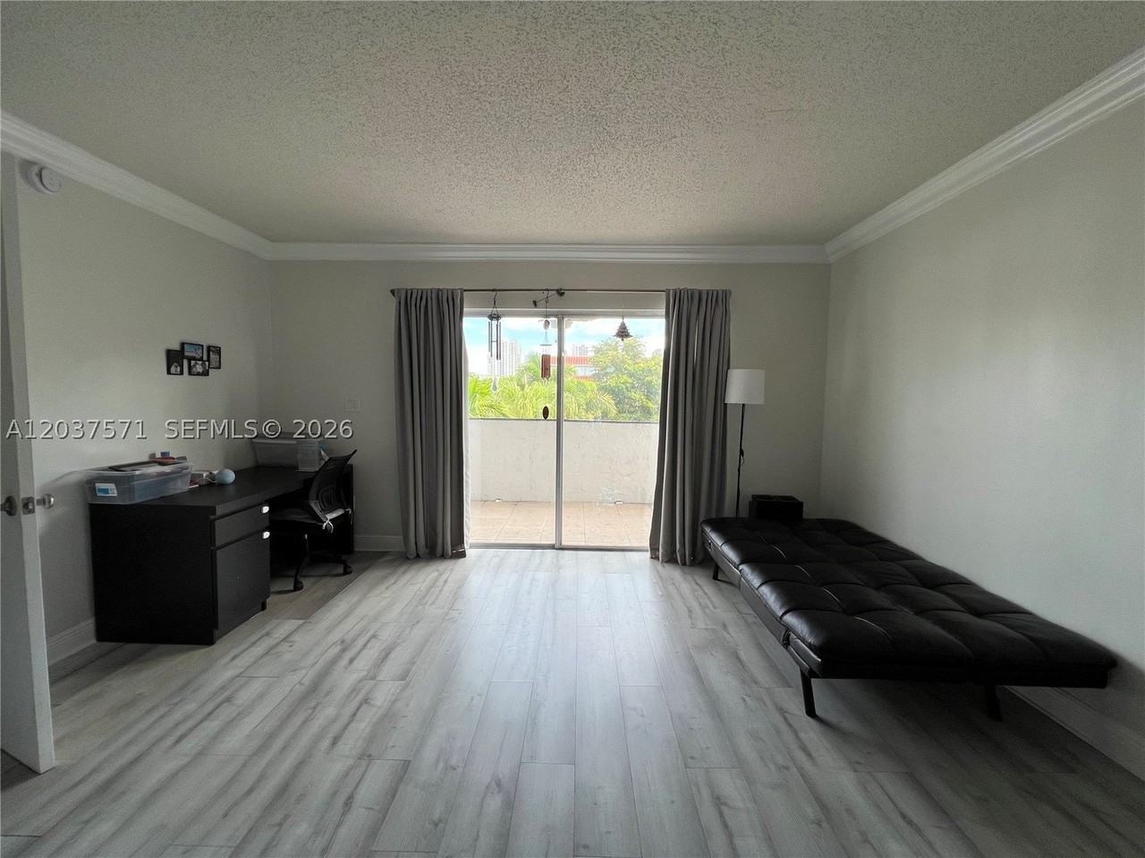 6886 N Kendall Dr #D407 - Photo 4 of 24