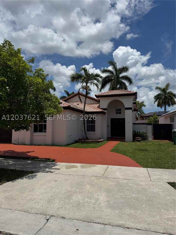 1107 Nw 132nd Ct - Photo 2 of 25