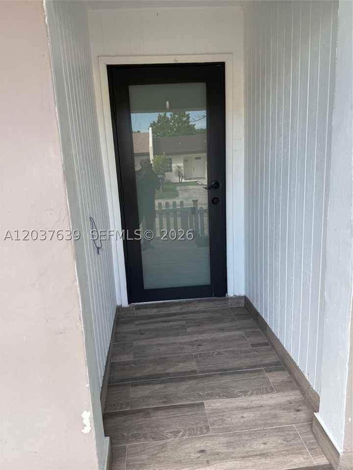 14057 Sw 52nd Ter #14057 - Photo 4 of 17