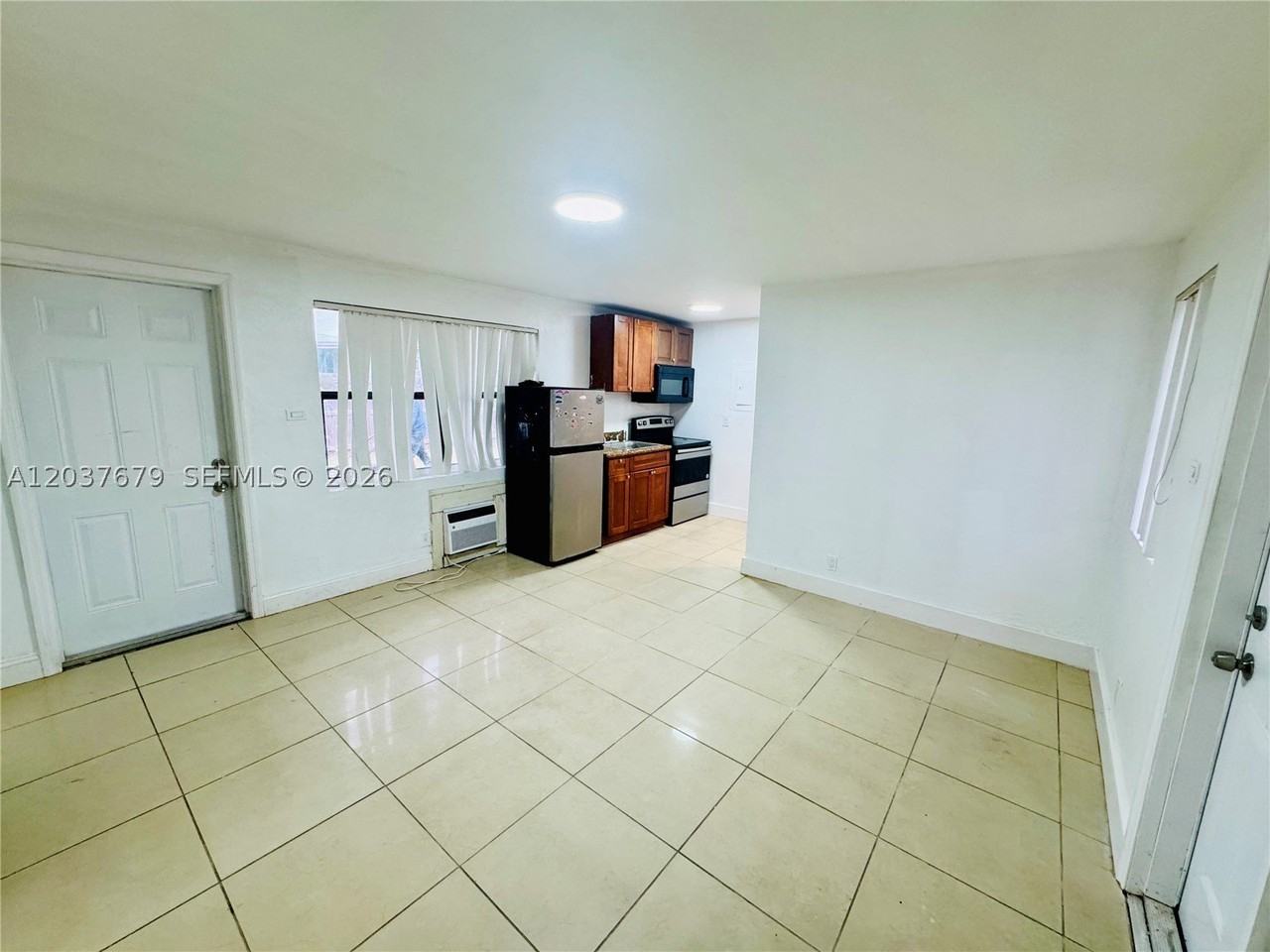 536 Sw 6th Ter #536 - Photo 5 of 9