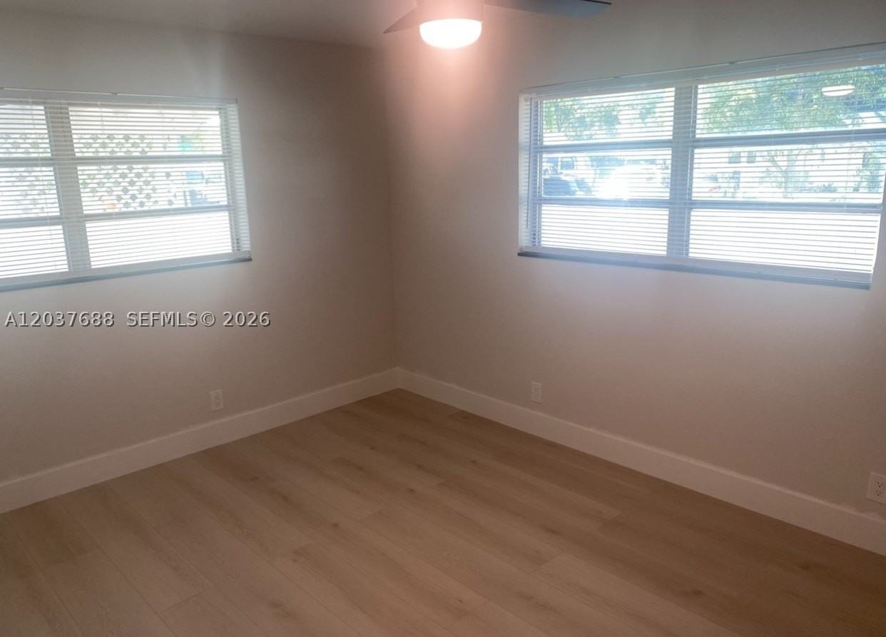 1700 Sw 69th Ter - Photo 7 of 7