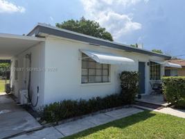 featured image of 1324 N 58th Ave #1