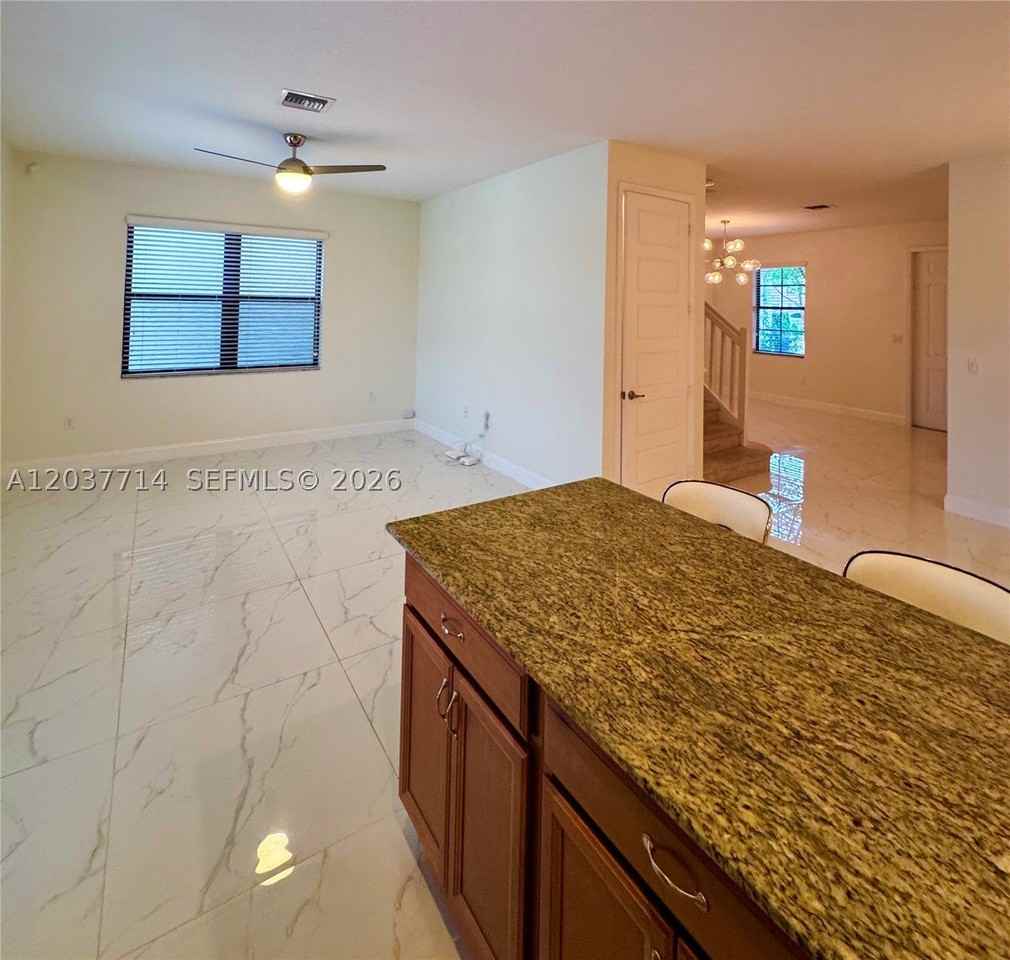 636 Ne 193rd St #636 - Photo 5 of 24