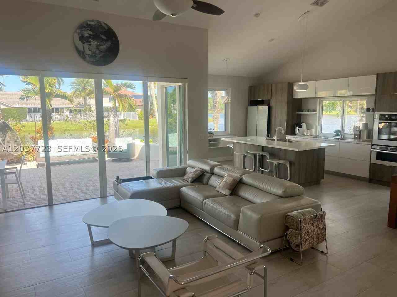 1130 Spyglass - Photo 6 of 30