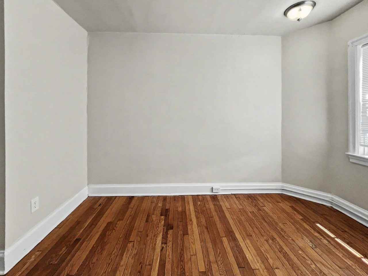 Edgehill Court - Photo 2 of 50