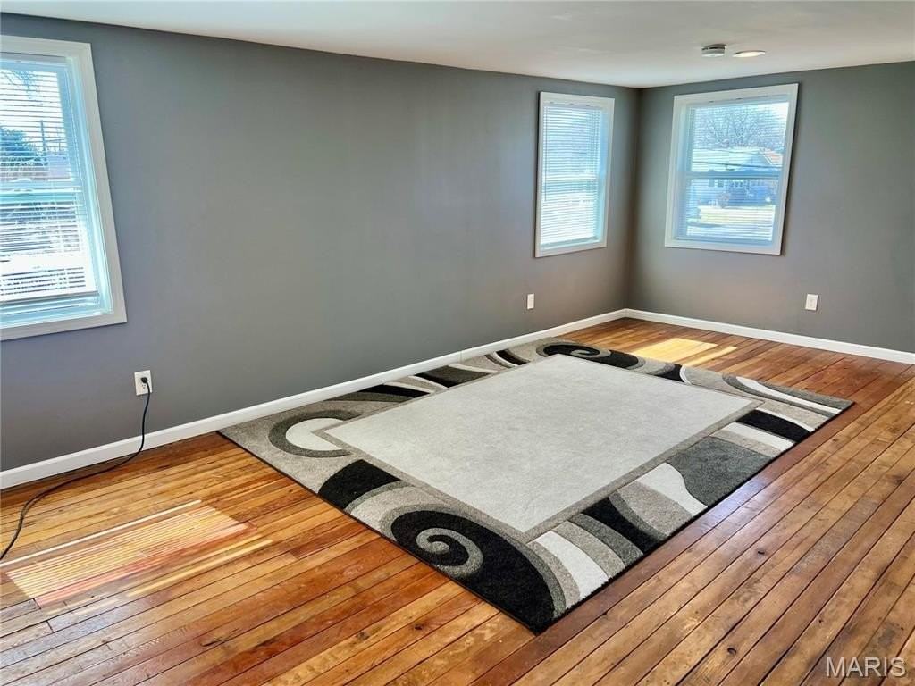 806 Center St #2 - Photo 2 of 5