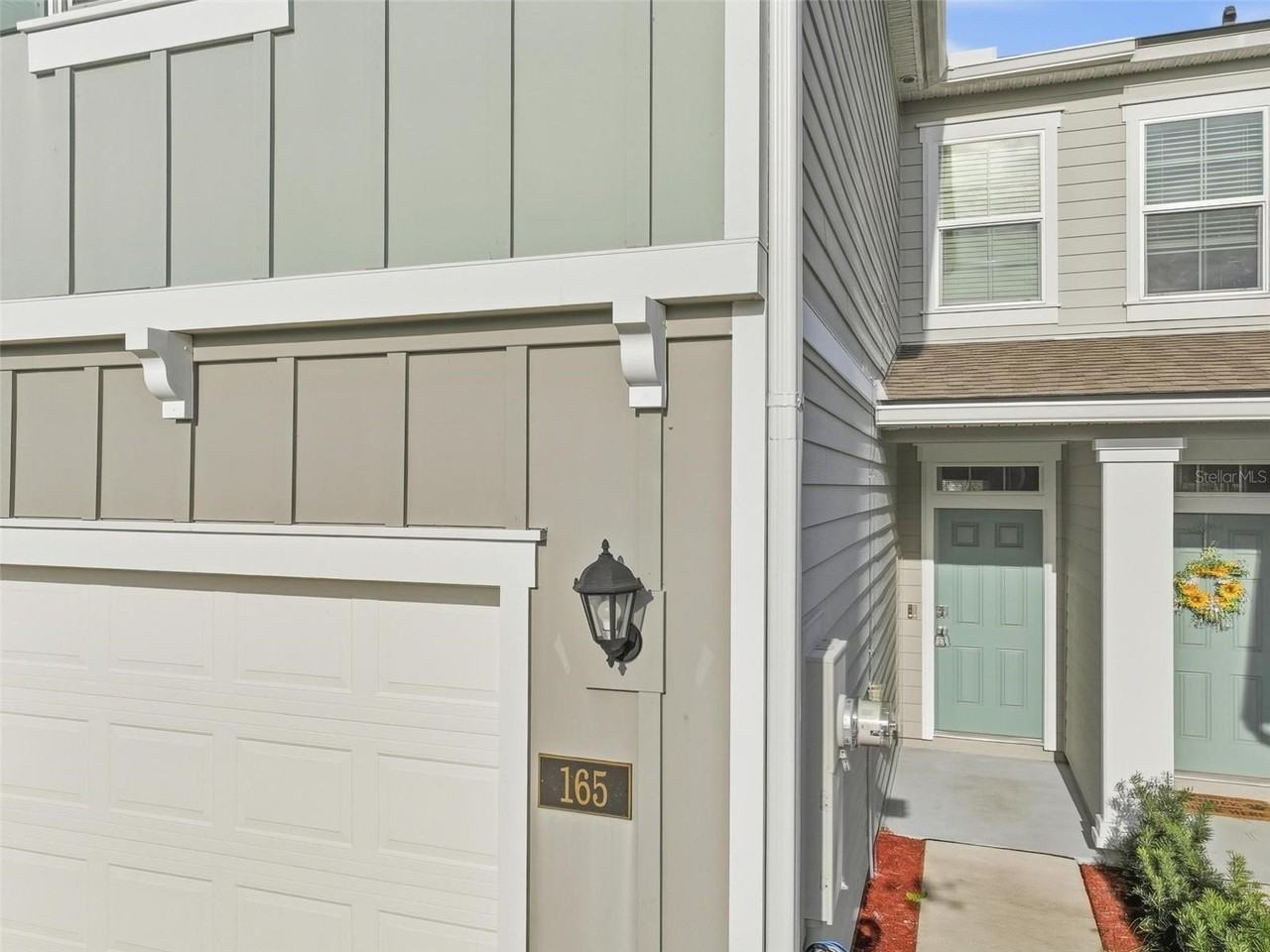 165 Redbud Rd - Photo 2 of 40