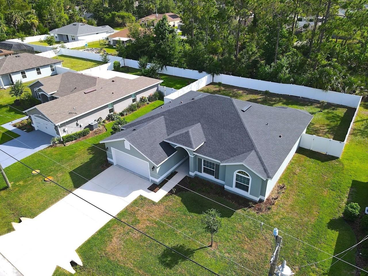 37 Pine Croft Ln - Photo 4 of 42