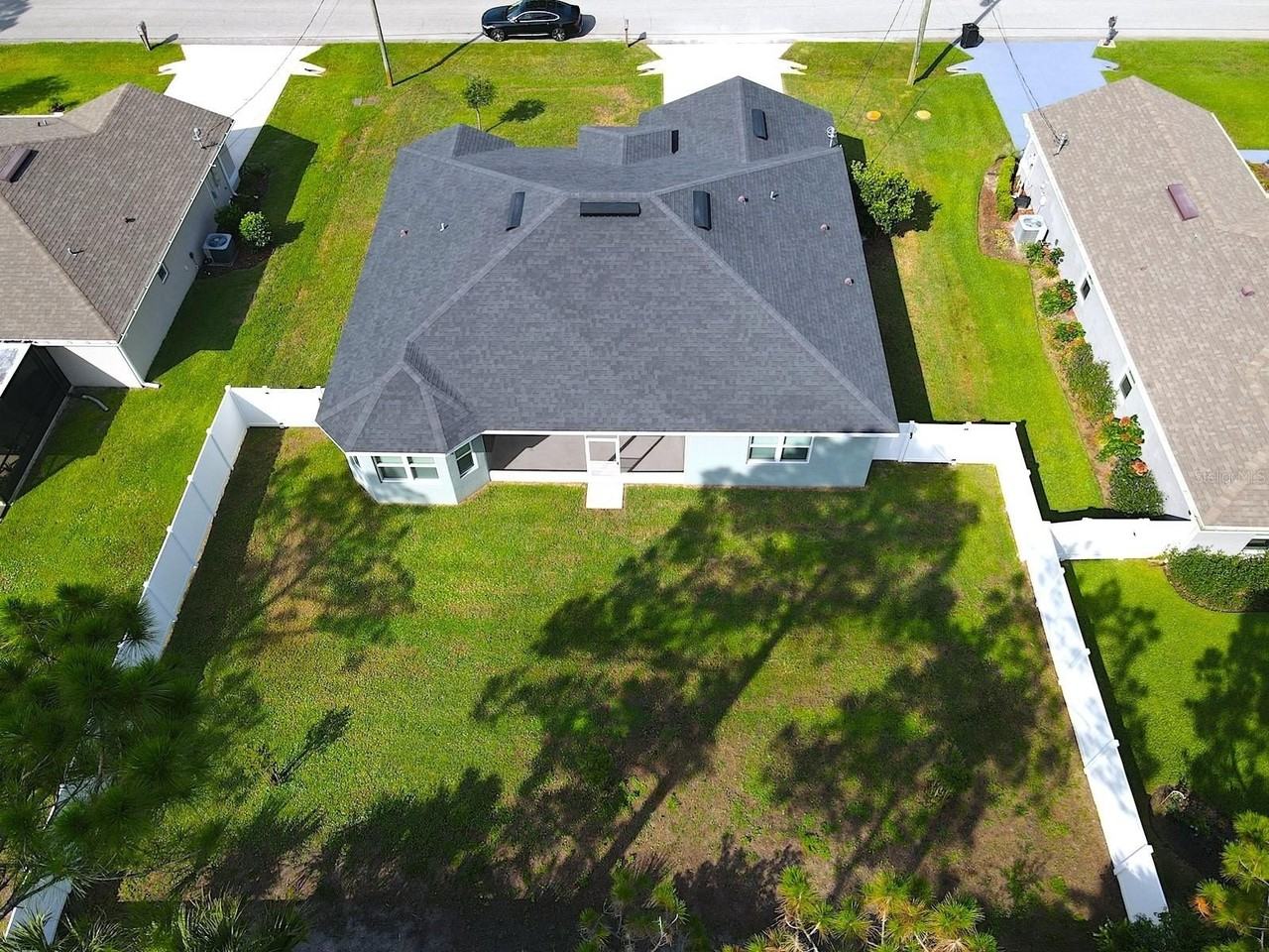 37 Pine Croft Ln - Photo 5 of 42