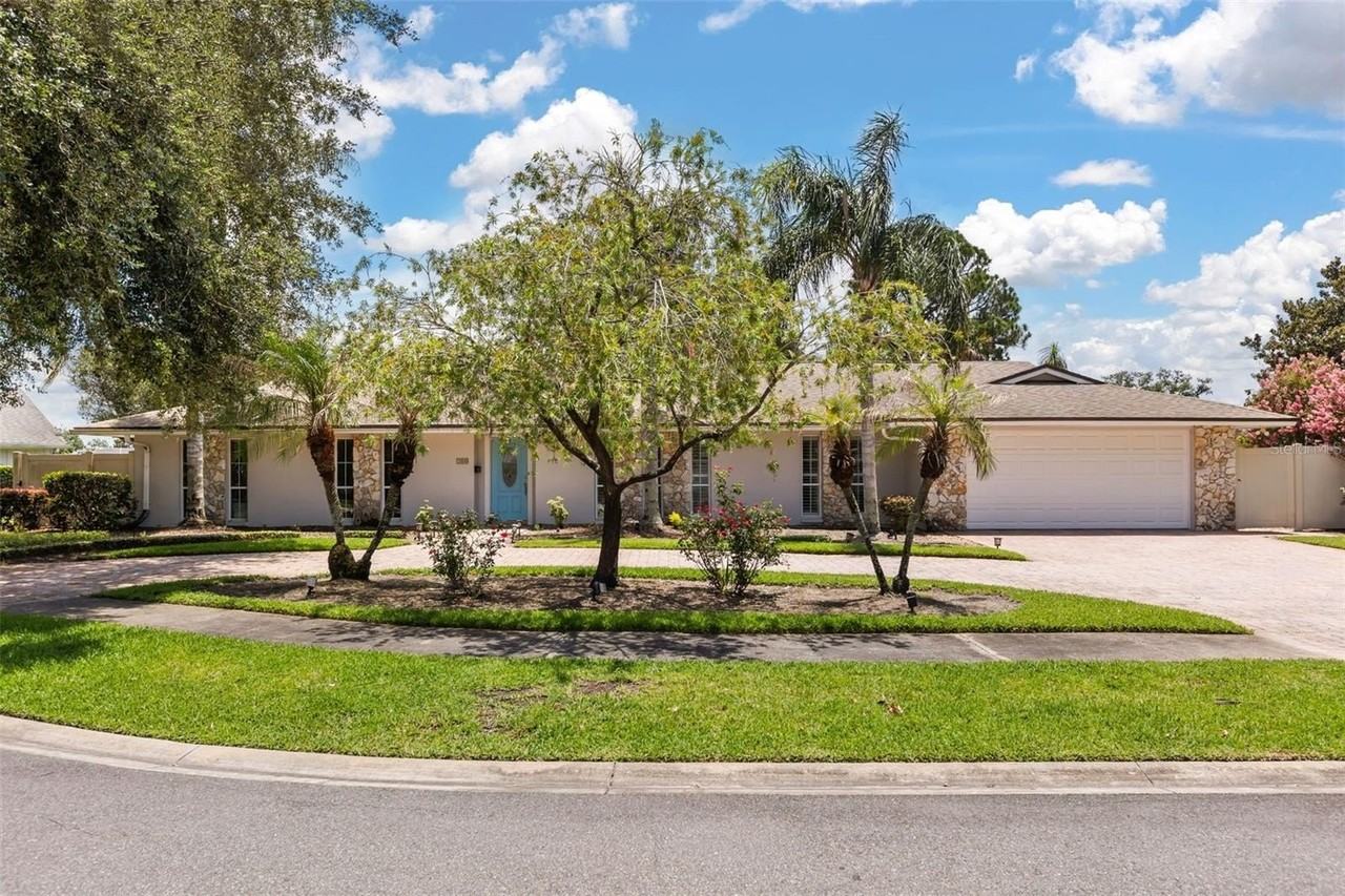 180 Springwood Trl - Photo 2 of 32