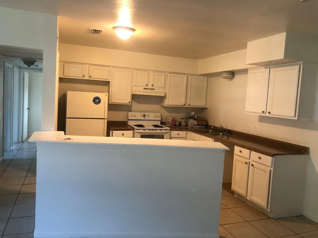 916 Alecon Dr - Photo 4 of 14