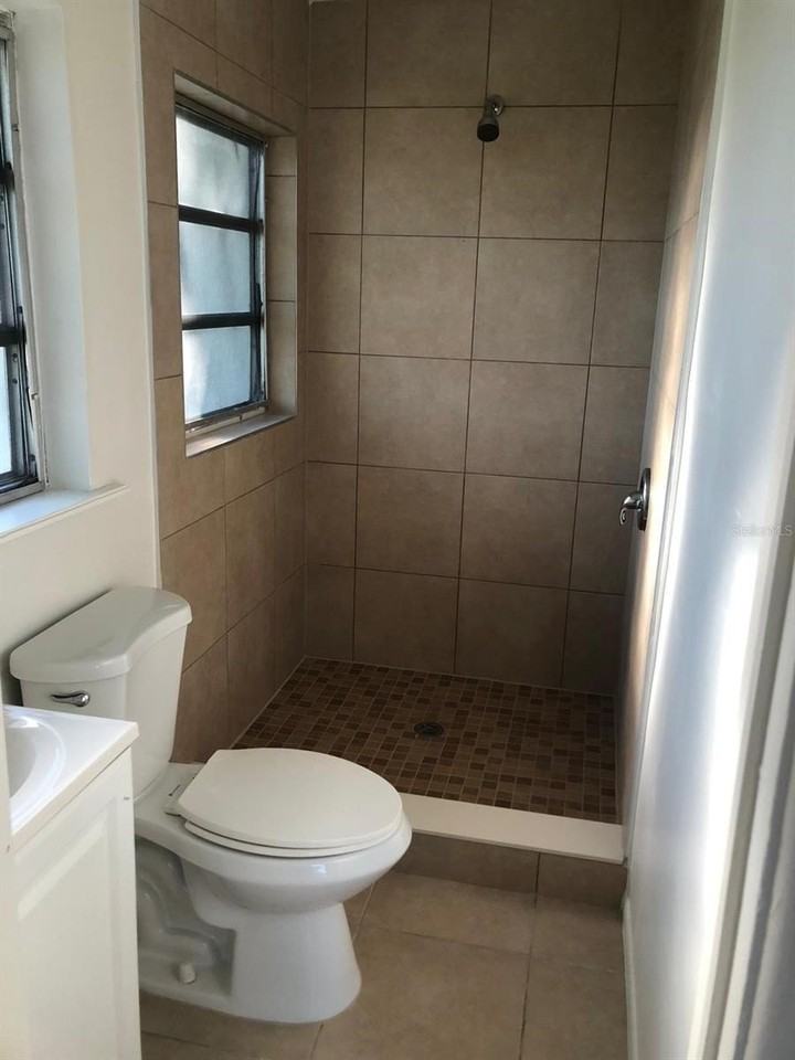 916 Alecon Dr - Photo 7 of 14