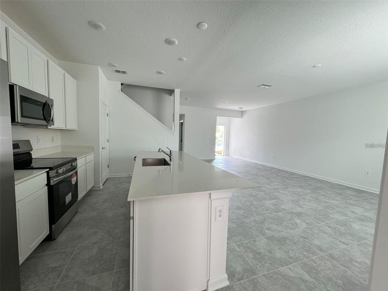 6122 Peaceful Park Way - Photo 6 of 16
