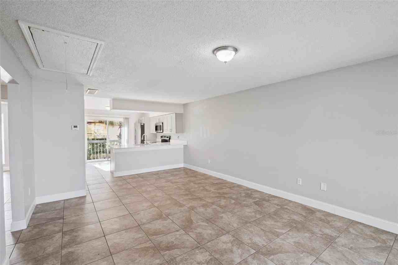 1847 Caralee Blvd #4 - Photo 6 of 19