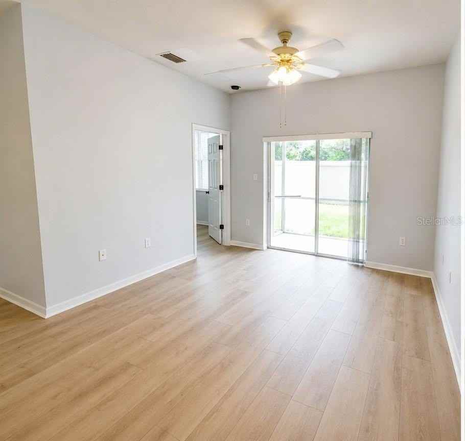 3757 Parkridge Cir #5-106 - Photo 3 of 17