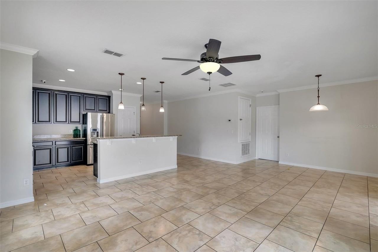 4729 Greycliff Prairie Dr - Photo 6 of 34