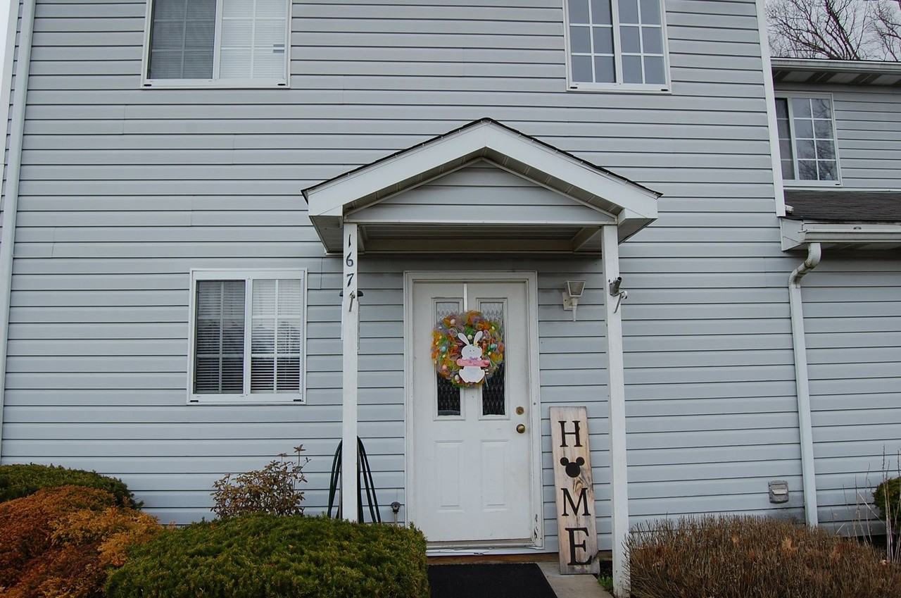 402 Kittery Ridge Dr - Photo 2 of 20