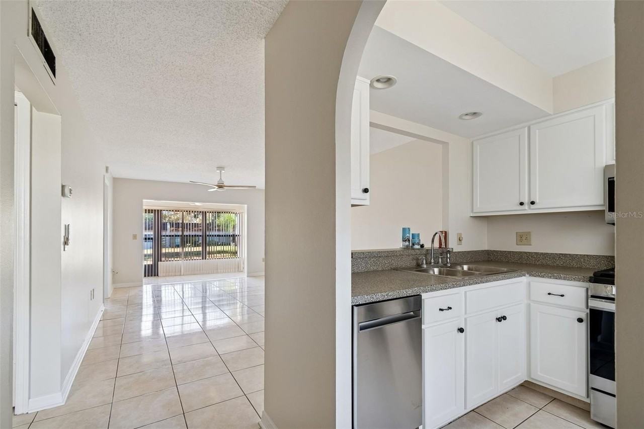 1285 Mission Hills Blvd #36B - Photo 7 of 50