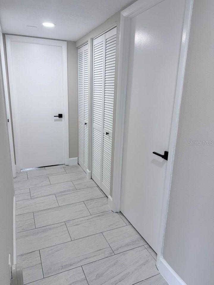 3300 Cove Cay Dr #2A - Photo 3 of 24