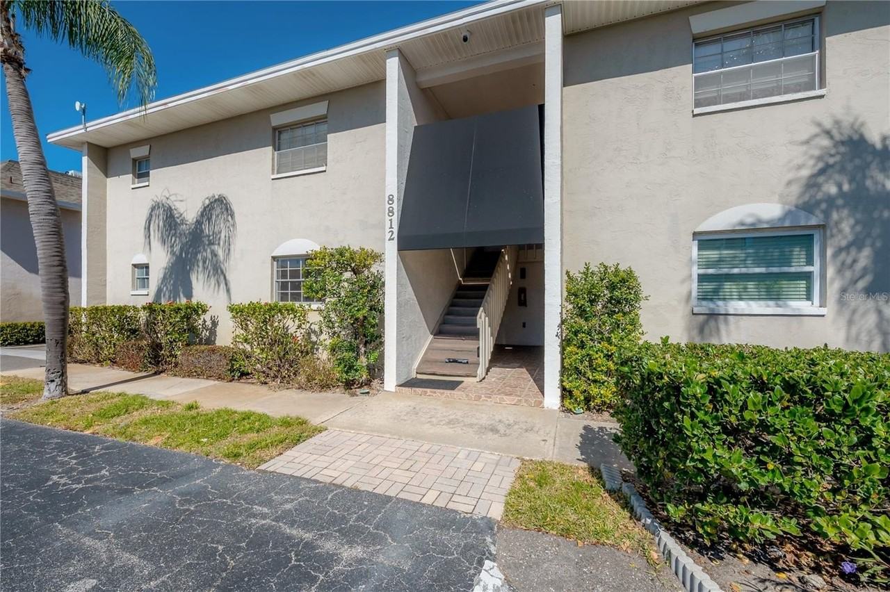 8812 Bay Pointe Dr #D202 - Photo 2 of 28