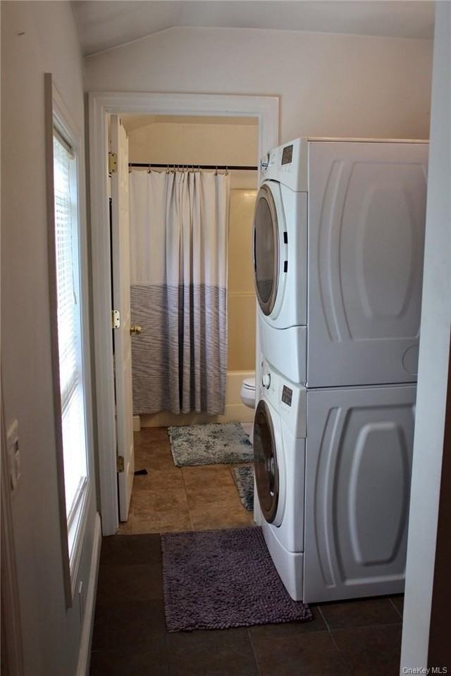 5834 Albany Post Rd - Photo 7 of 14