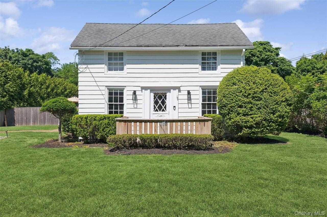 243 Sunset Ave - Photo 2 of 31